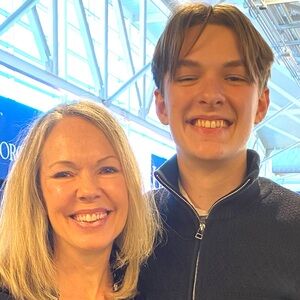 Meet your Posher, Cortney